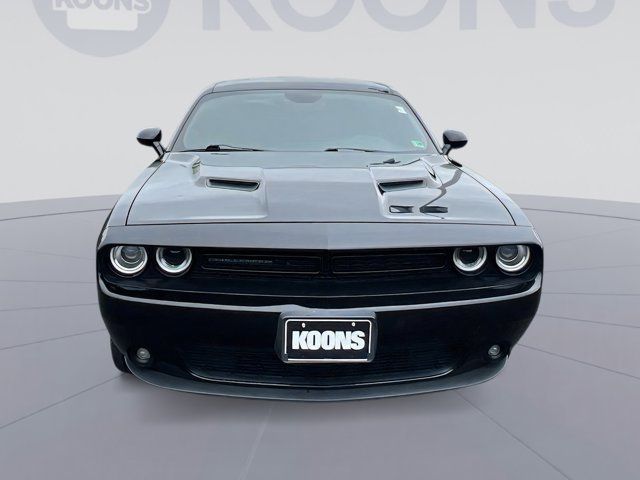2018 Dodge Challenger SXT Plus