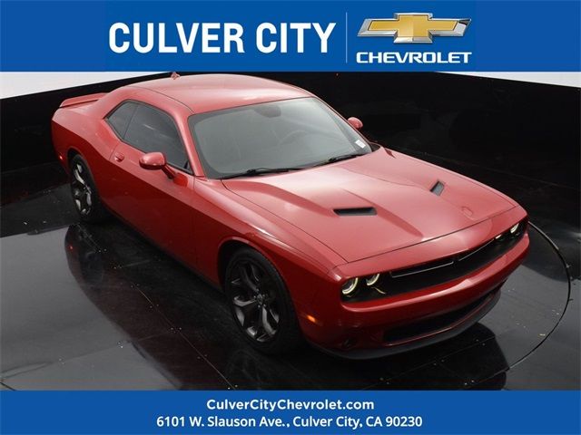 2018 Dodge Challenger SXT Plus