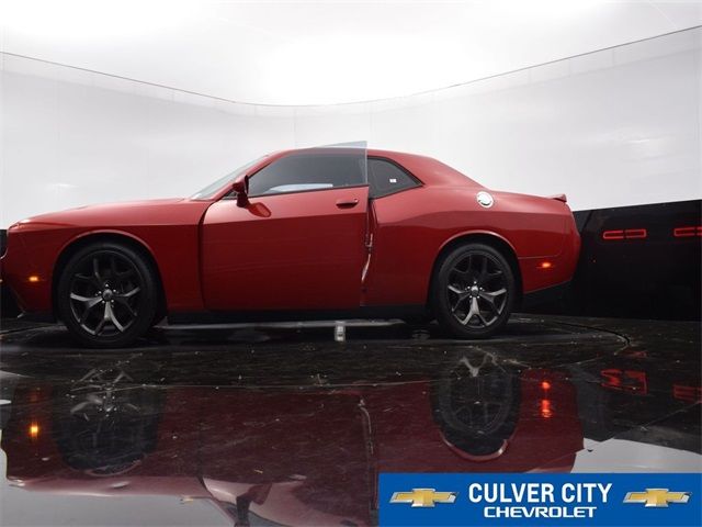 2018 Dodge Challenger SXT Plus