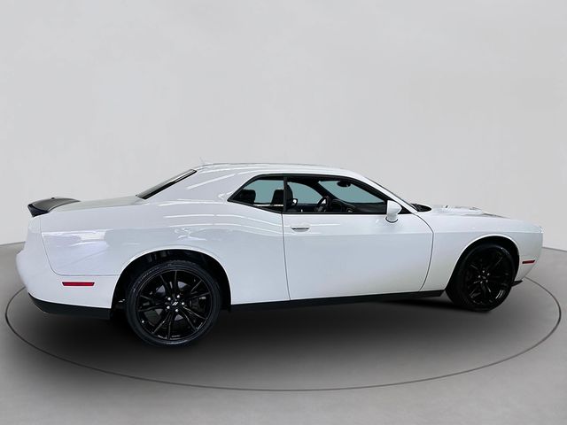 2018 Dodge Challenger SXT Plus