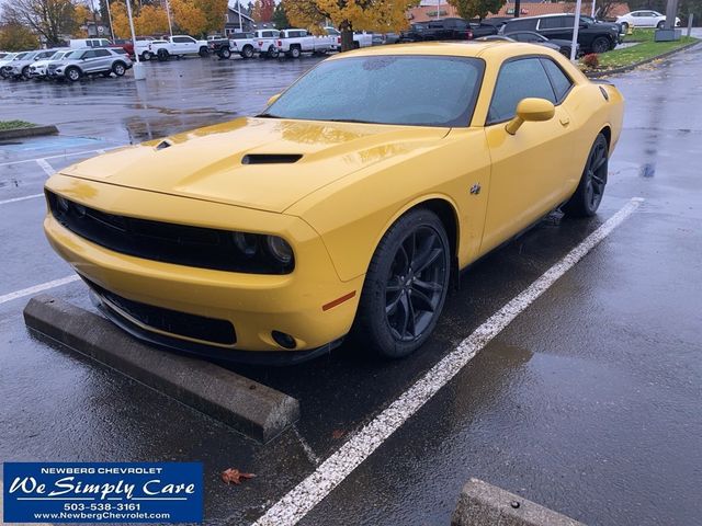 2018 Dodge Challenger SXT Plus