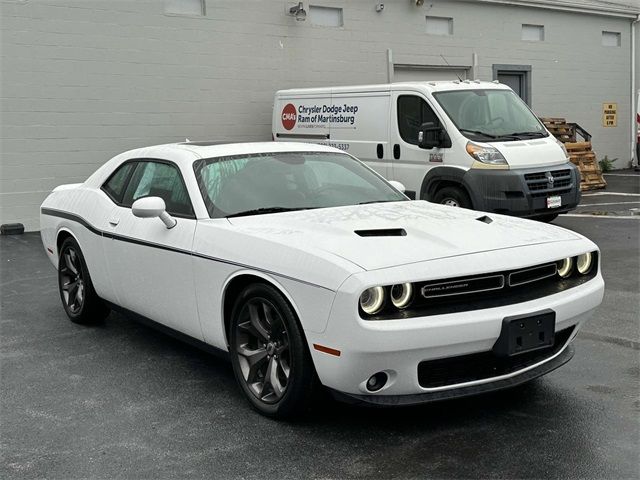 2018 Dodge Challenger SXT Plus