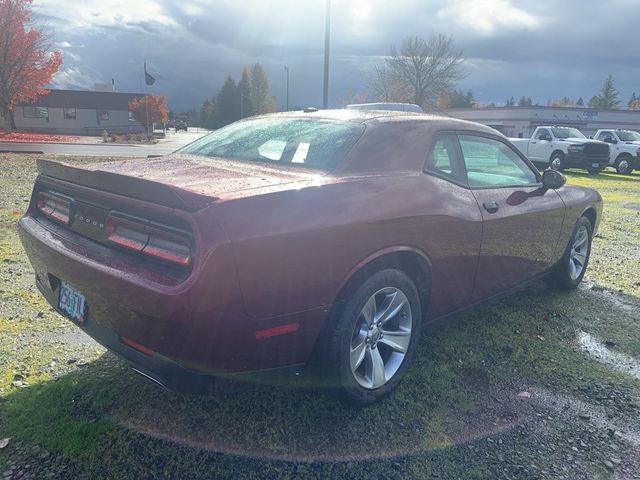 2018 Dodge Challenger SXT