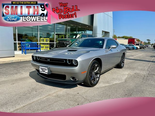 2018 Dodge Challenger SXT Plus