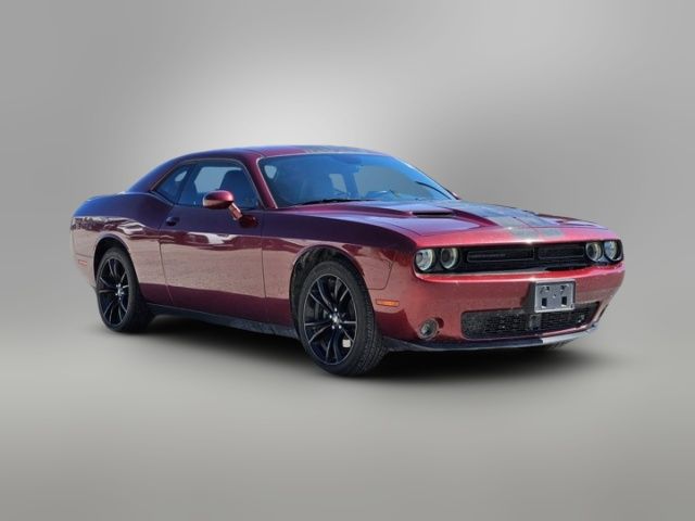 2018 Dodge Challenger SXT Plus