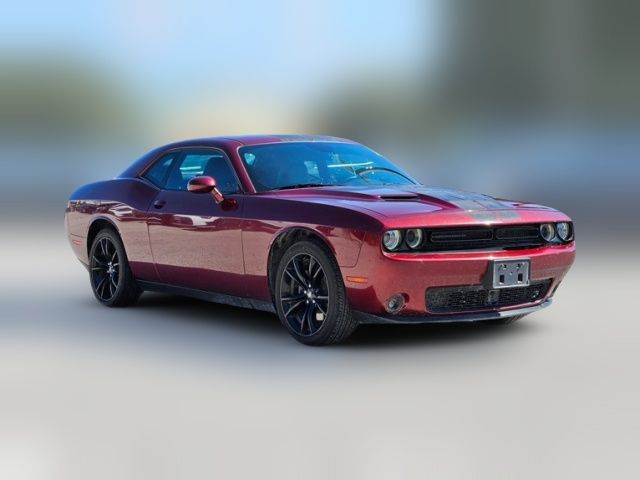 2018 Dodge Challenger SXT Plus