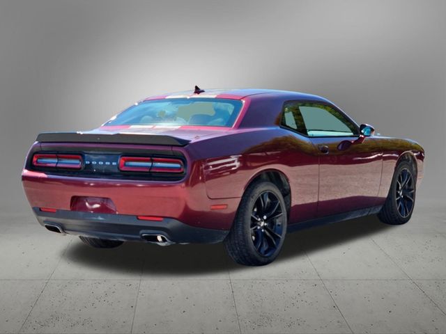 2018 Dodge Challenger SXT Plus