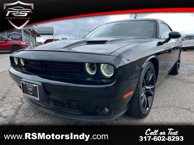 2018 Dodge Challenger SXT Plus