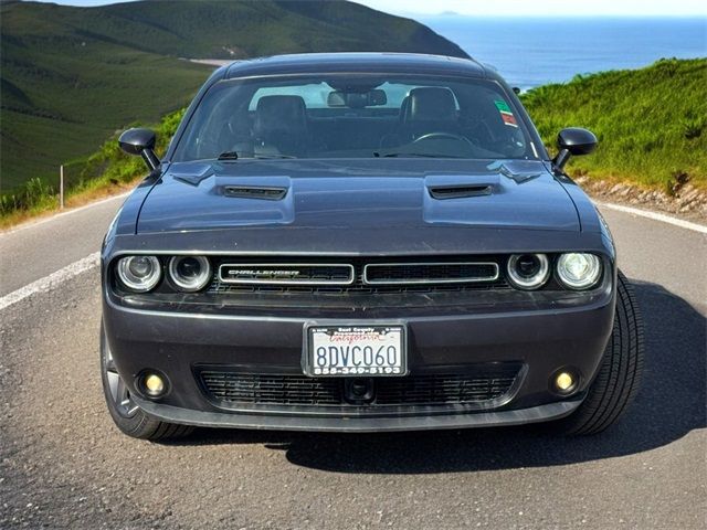 2018 Dodge Challenger SXT Plus