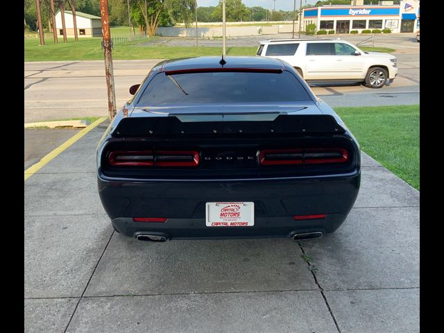 2018 Dodge Challenger SXT Plus