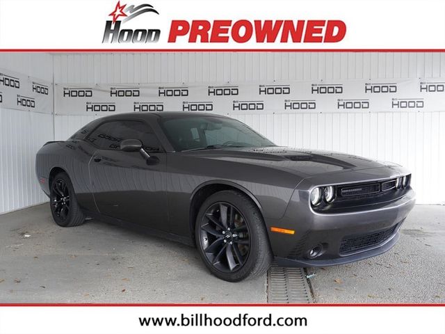 2018 Dodge Challenger SXT Plus