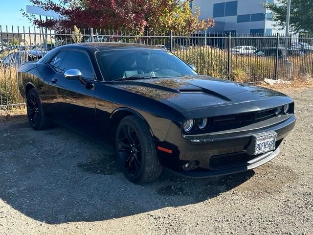 2018 Dodge Challenger SXT Plus