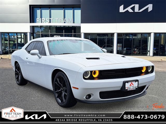 2018 Dodge Challenger SXT