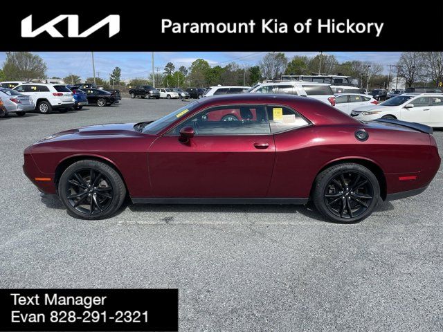 2018 Dodge Challenger SXT