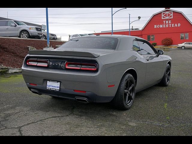 2018 Dodge Challenger SXT