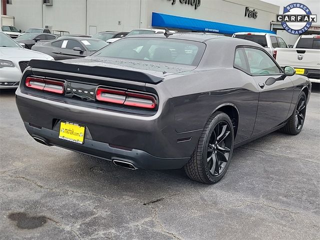 2018 Dodge Challenger SXT Plus