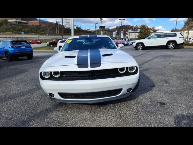 2018 Dodge Challenger SXT Plus