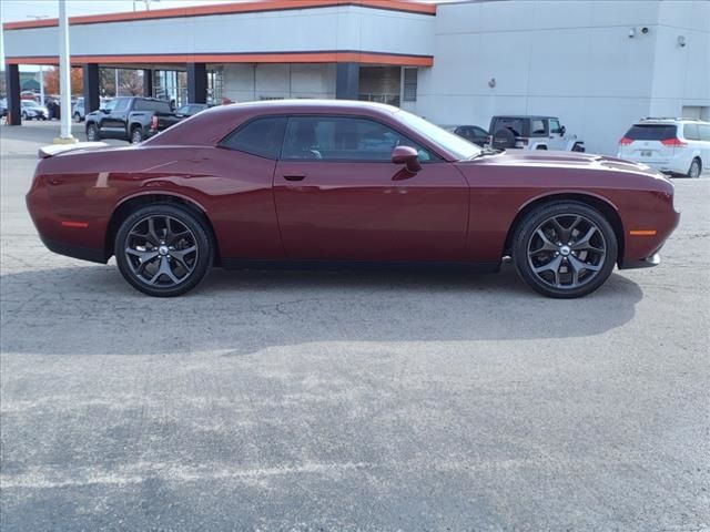 2018 Dodge Challenger SXT Plus