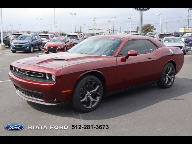 2018 Dodge Challenger SXT Plus