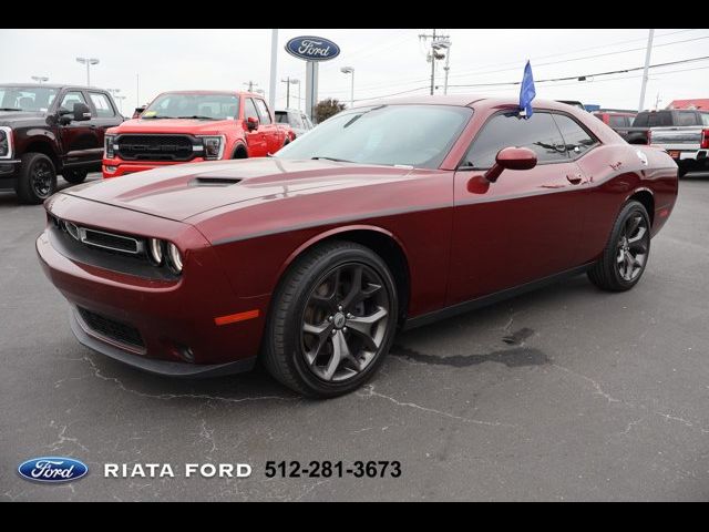 2018 Dodge Challenger SXT Plus