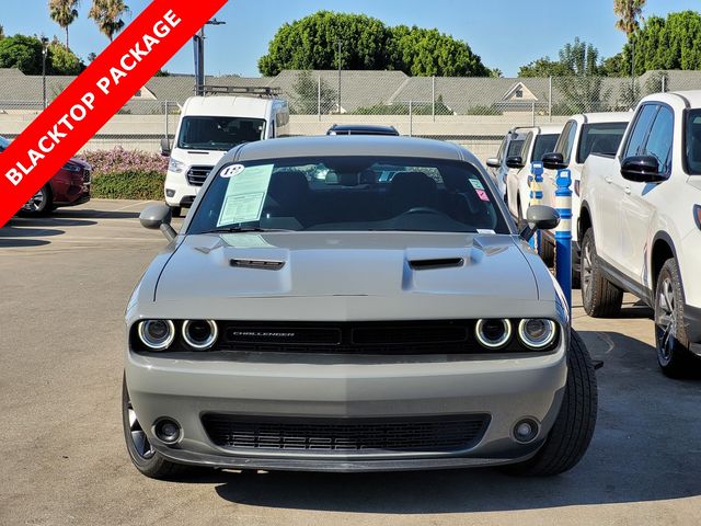 2018 Dodge Challenger SXT