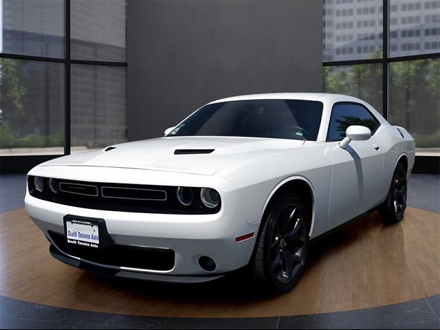 2018 Dodge Challenger SXT Plus