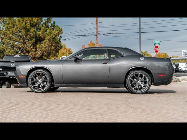 2018 Dodge Challenger SXT Plus