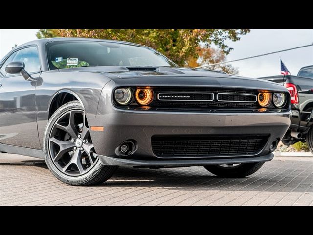 2018 Dodge Challenger SXT Plus