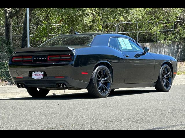 2018 Dodge Challenger SXT Plus