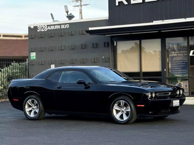2018 Dodge Challenger SXT