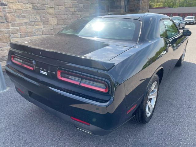 2018 Dodge Challenger SXT