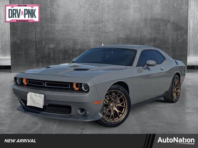 2018 Dodge Challenger SXT Plus