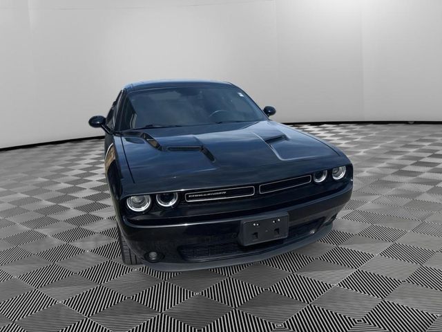 2018 Dodge Challenger SXT Plus