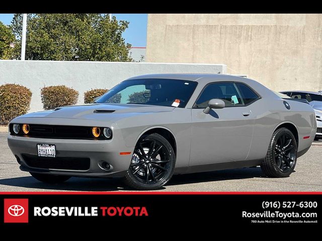 2018 Dodge Challenger SXT Plus