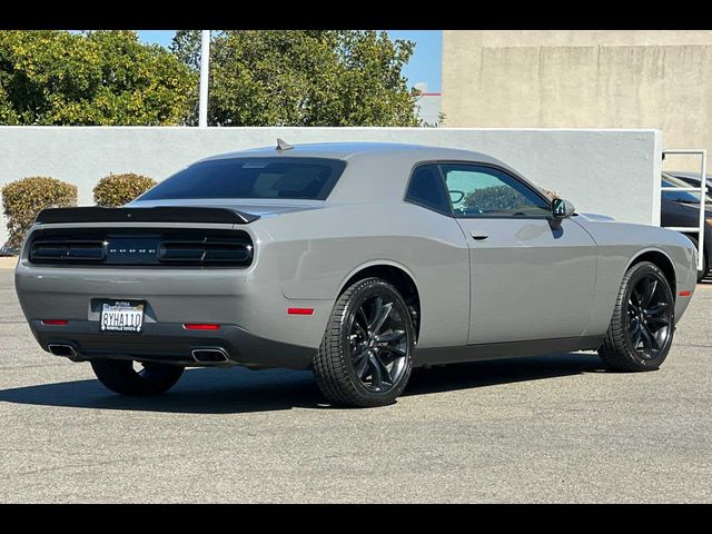 2018 Dodge Challenger SXT Plus