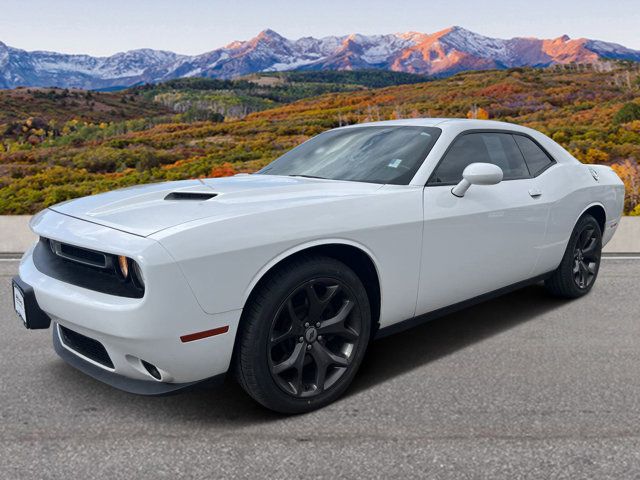 2018 Dodge Challenger SXT Plus