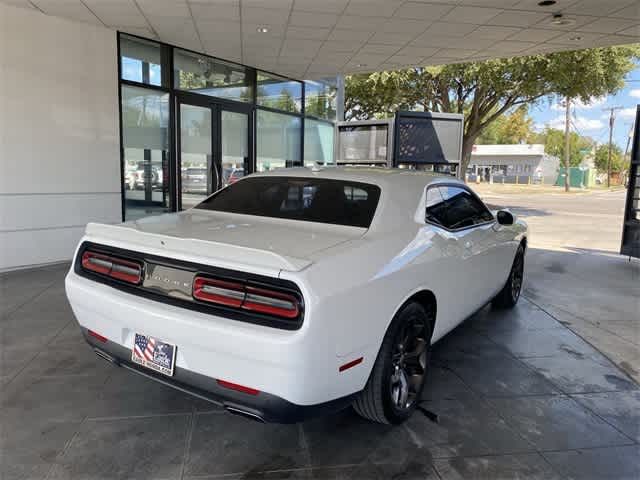 2018 Dodge Challenger SXT Plus