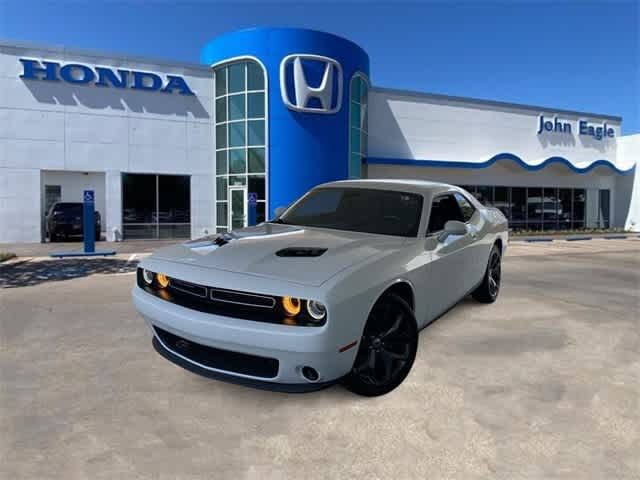 2018 Dodge Challenger SXT Plus