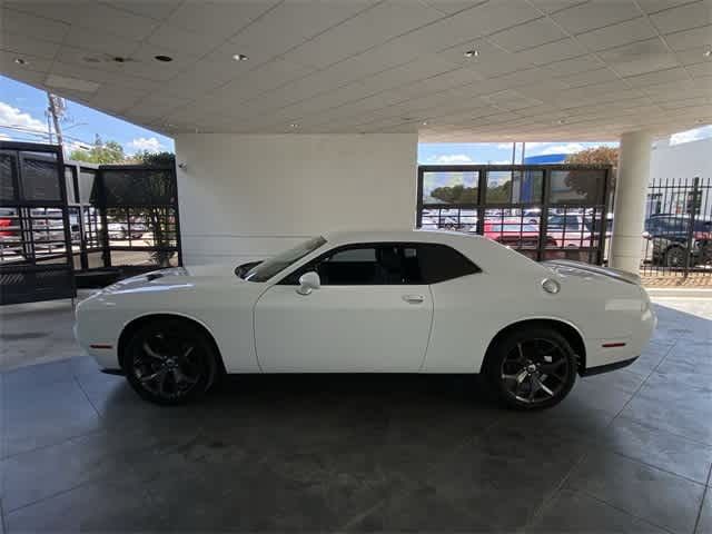 2018 Dodge Challenger SXT Plus