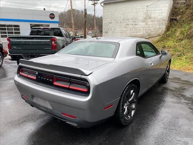 2018 Dodge Challenger SXT Plus