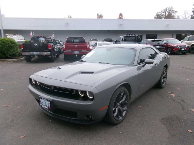 2018 Dodge Challenger SXT Plus