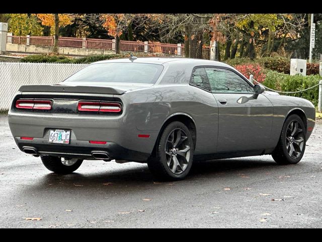 2018 Dodge Challenger SXT Plus