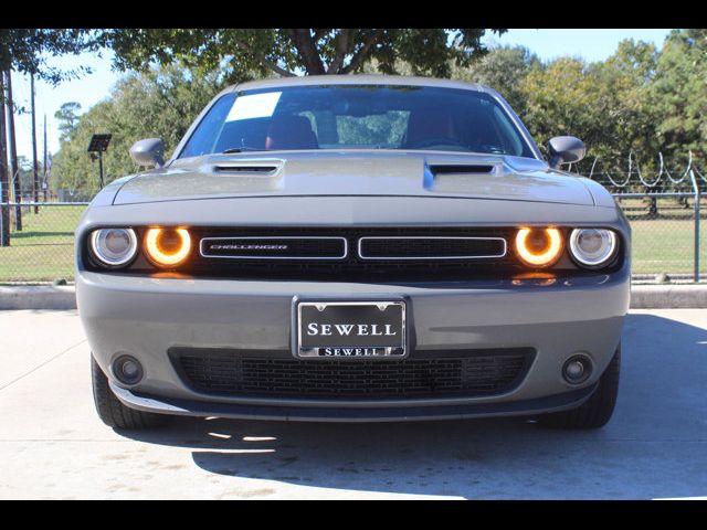 2018 Dodge Challenger SXT Plus