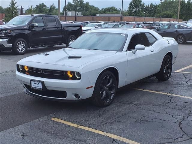 2018 Dodge Challenger SXT Plus