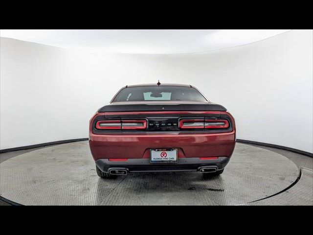 2018 Dodge Challenger SXT Plus