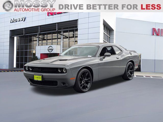 2018 Dodge Challenger SXT Plus