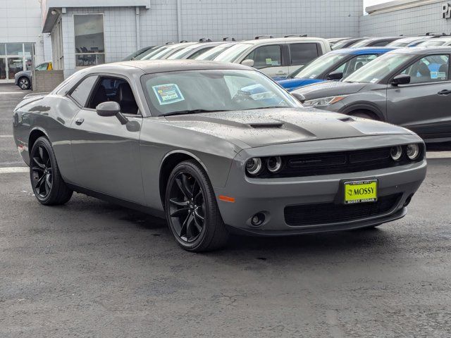 2018 Dodge Challenger SXT Plus