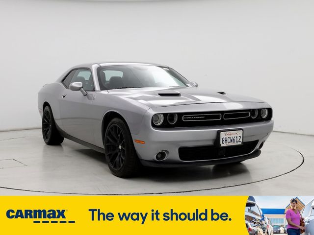 2018 Dodge Challenger SXT Plus