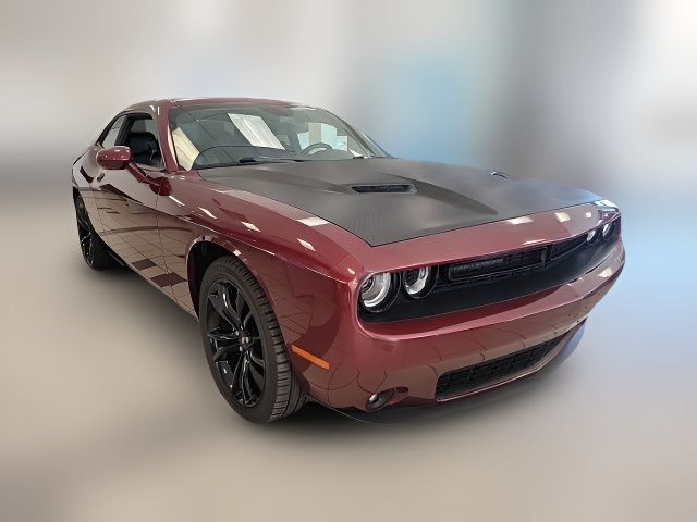 2018 Dodge Challenger SXT Plus