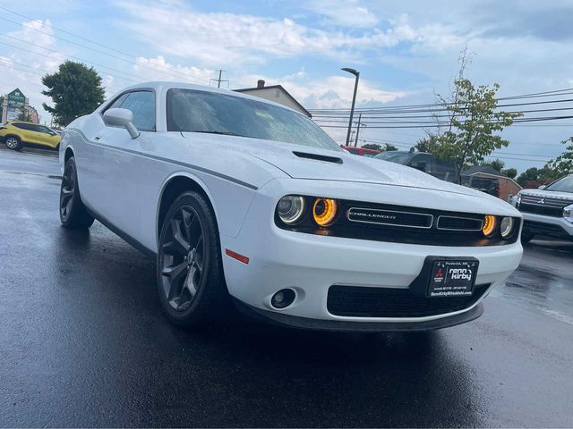 2018 Dodge Challenger SXT Plus